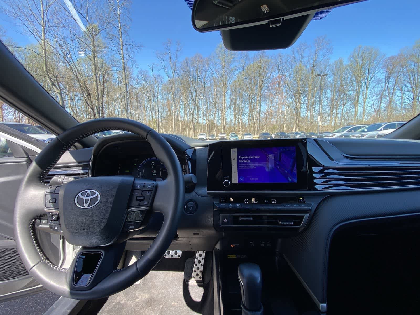 Thumbnail: 2025 Toyota Camry - 21