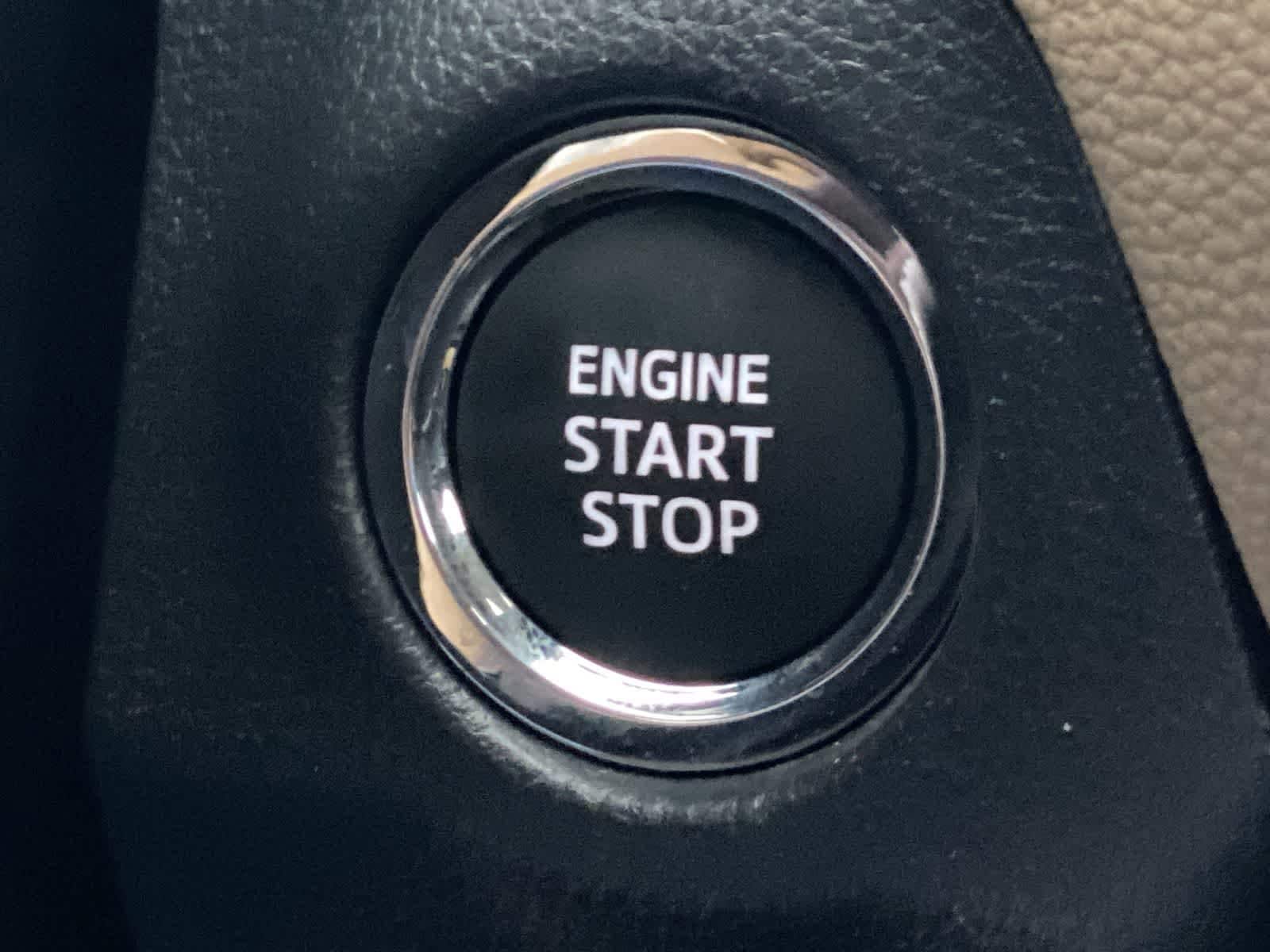 Thumbnail: 2025 Toyota RAV4 - 41