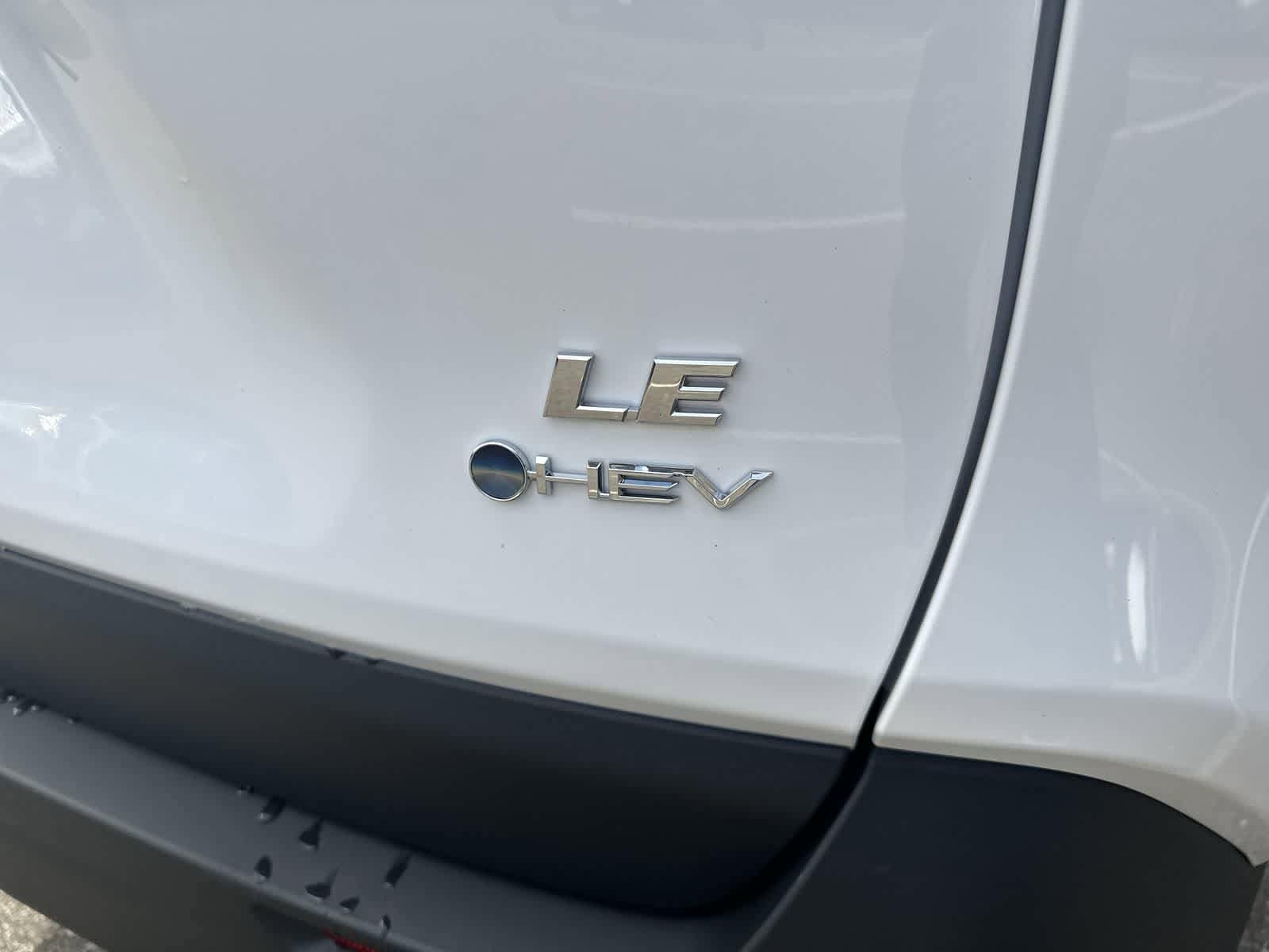 Thumbnail: 2025 Toyota RAV4 - 15