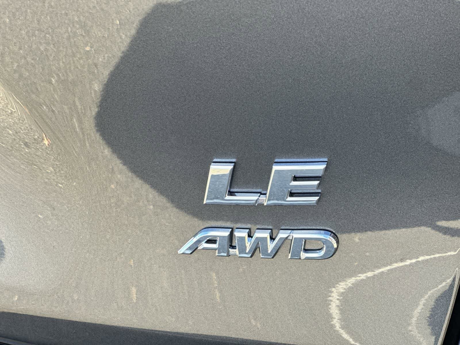 Thumbnail: 2025 Toyota RAV4 - 18