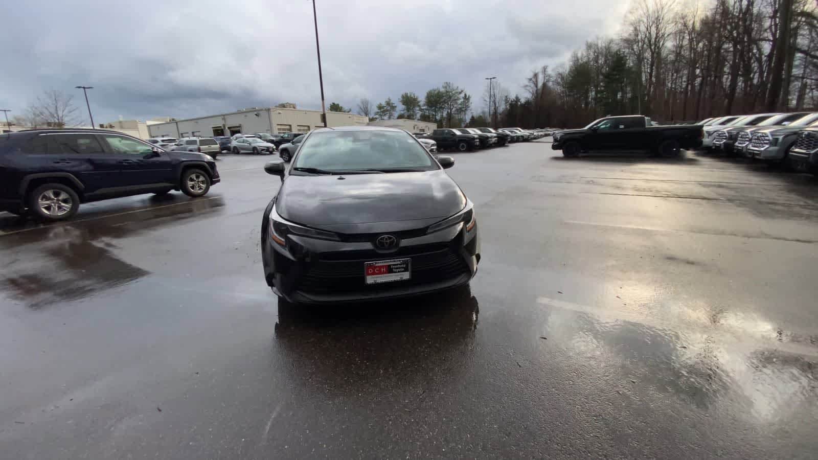 Thumbnail: 2024 Toyota Corolla - 10