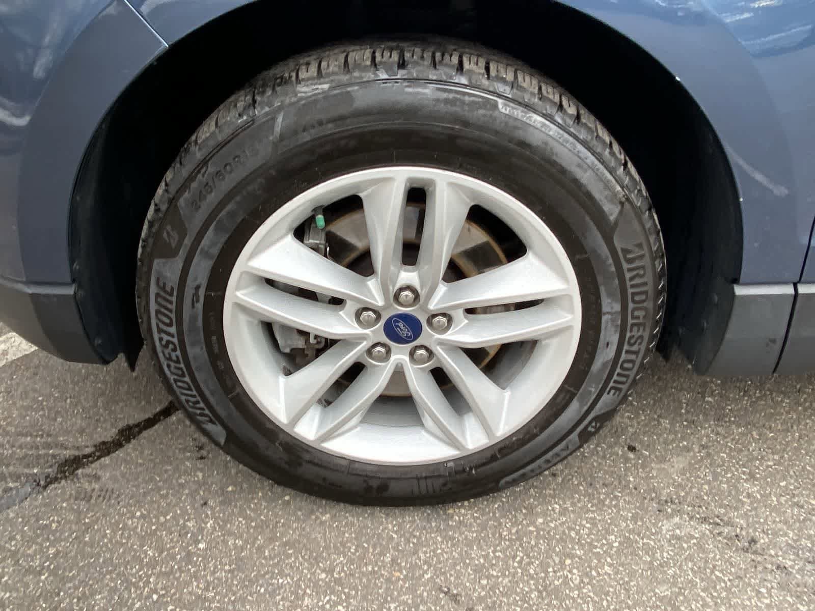 Thumbnail: 2018 Ford Edge - 14