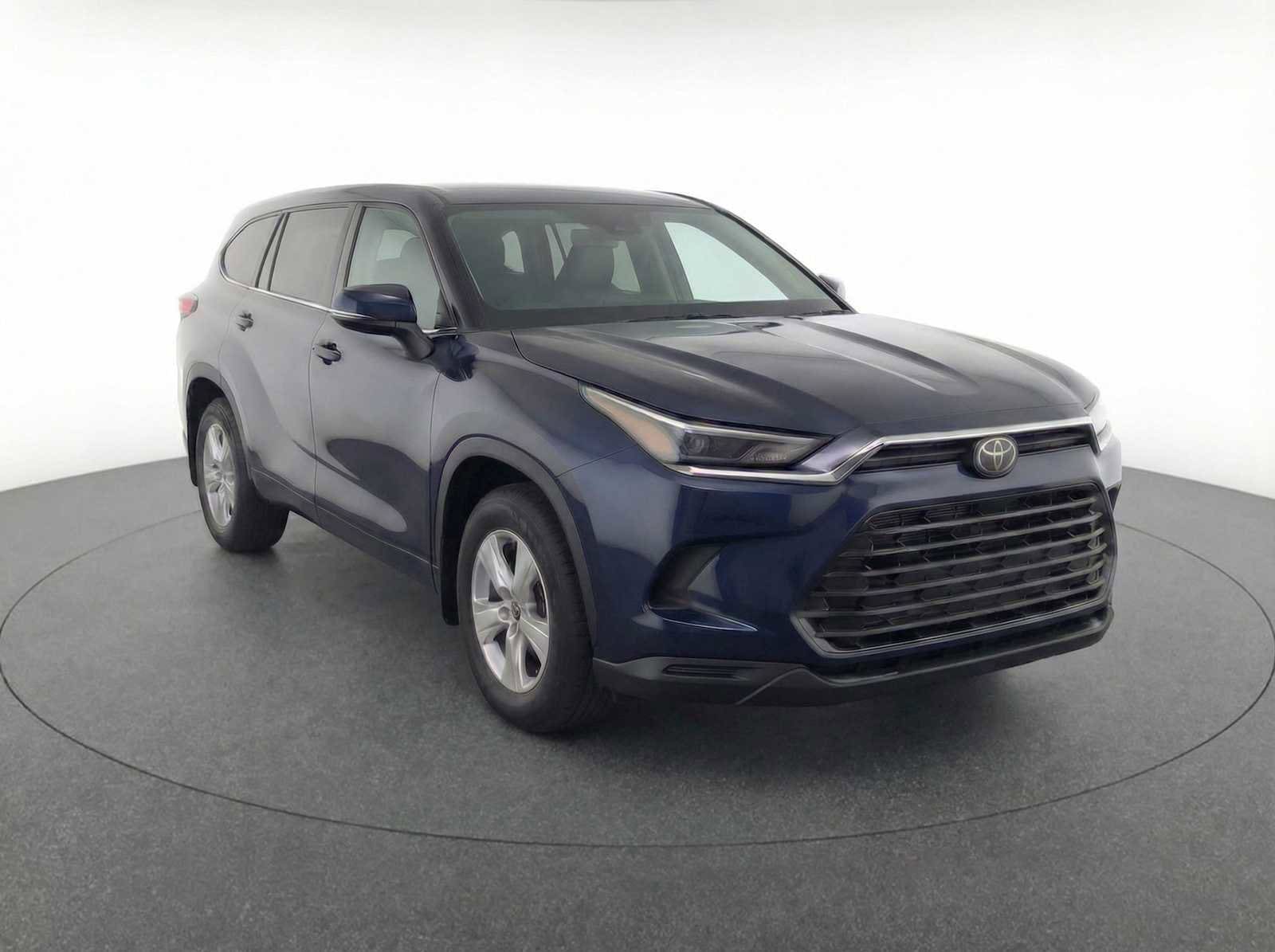Thumbnail: 2026 Toyota Grand Highlander - 3