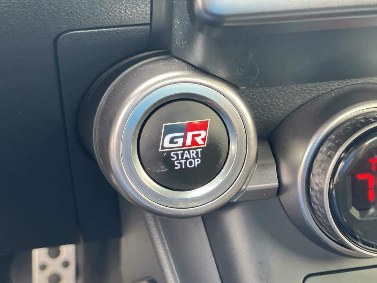 Thumbnail: 2023 Toyota GR86 - 32