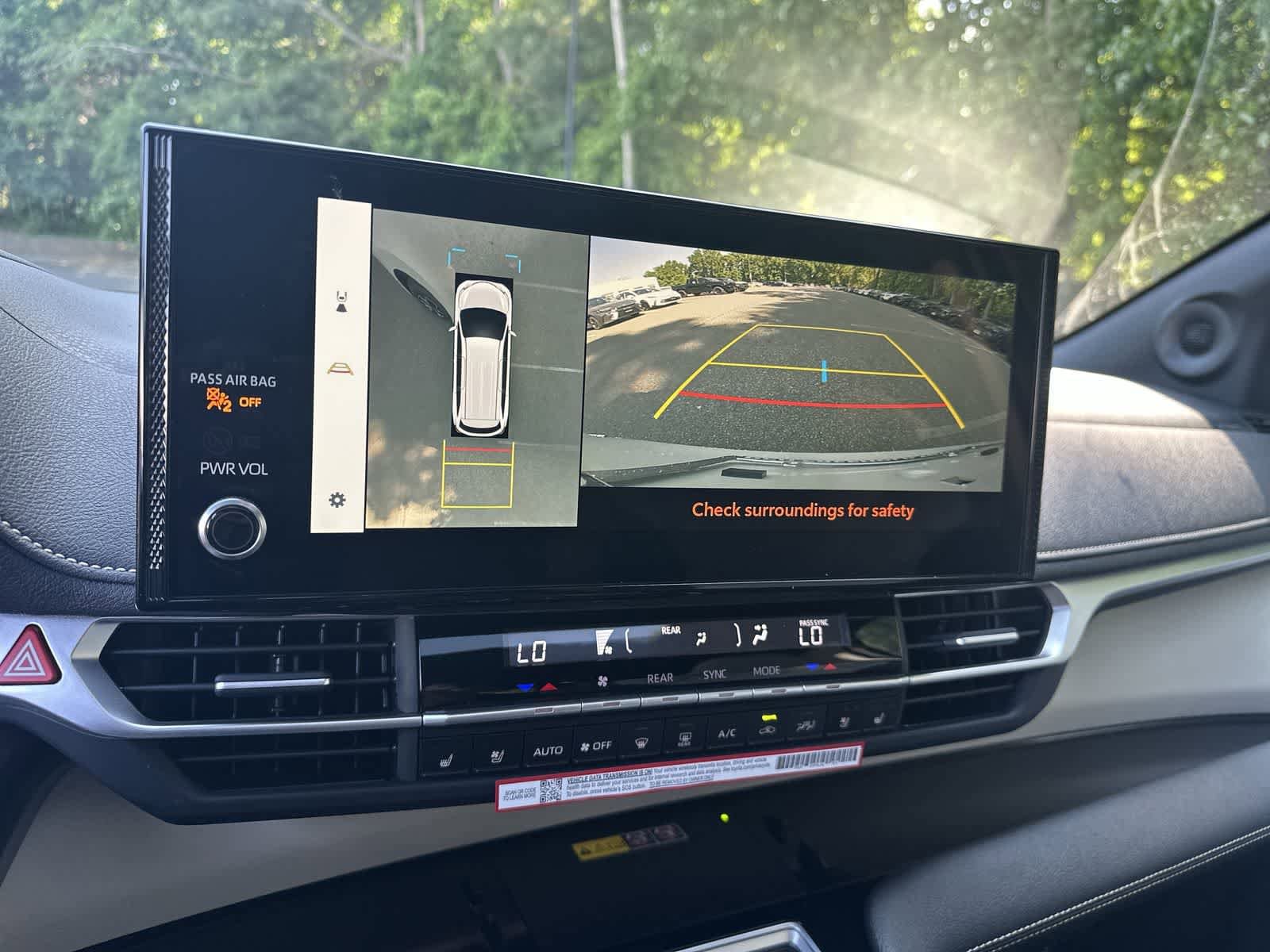 Thumbnail: 2026 Toyota Sienna - 33