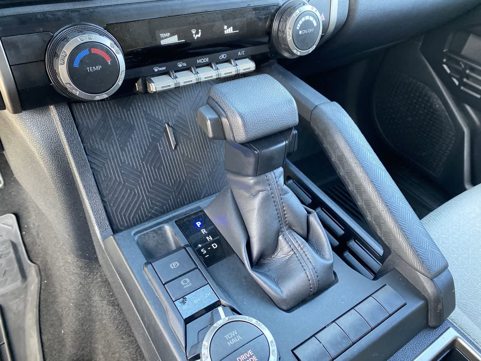 Thumbnail: 2025 Toyota 4Runner - 33