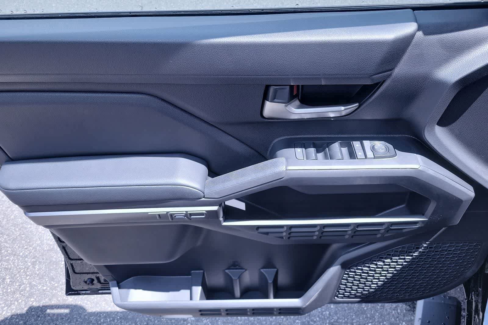 Thumbnail: 2025 Toyota Tacoma - 21