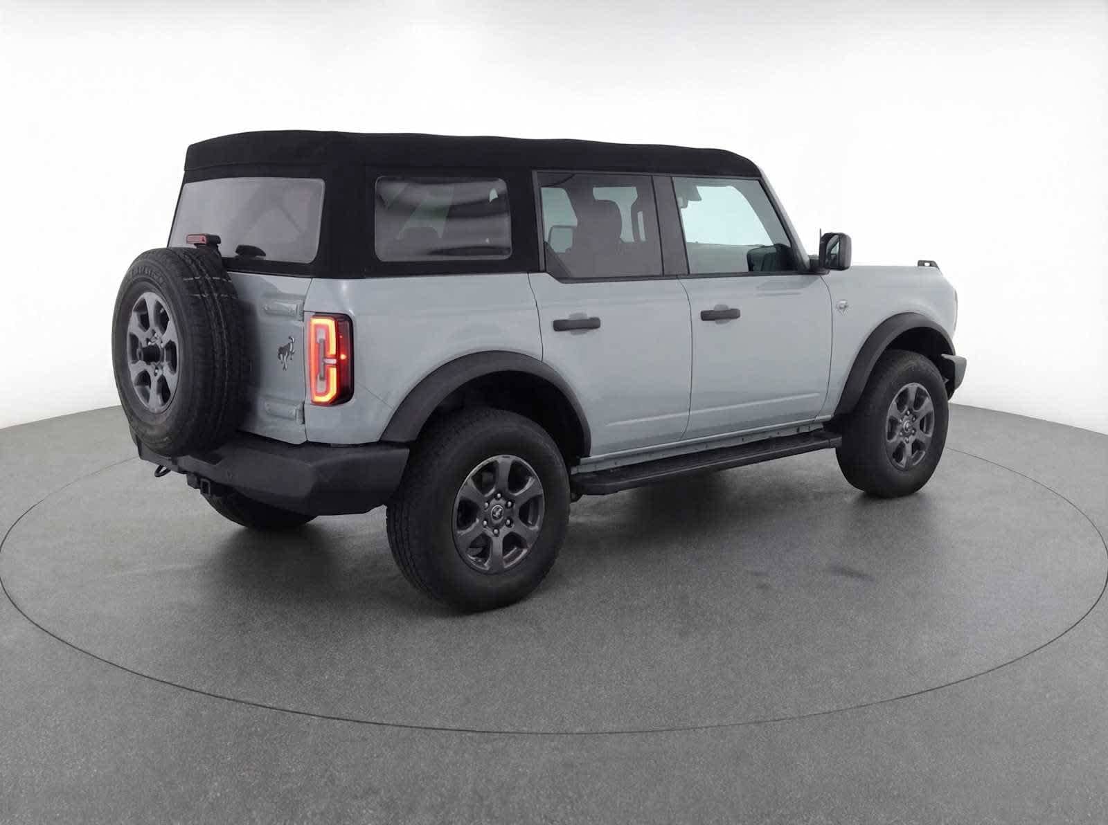 Thumbnail: 2021 Ford Bronco - 5