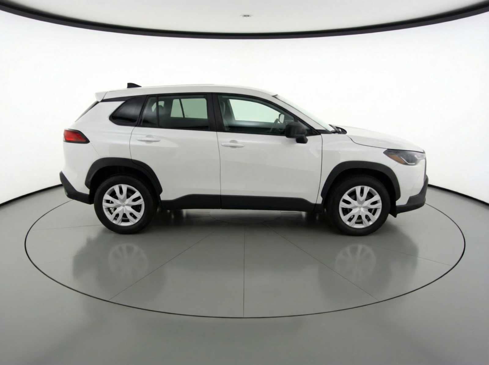 Thumbnail: 2026 Toyota Corolla Cross - 4