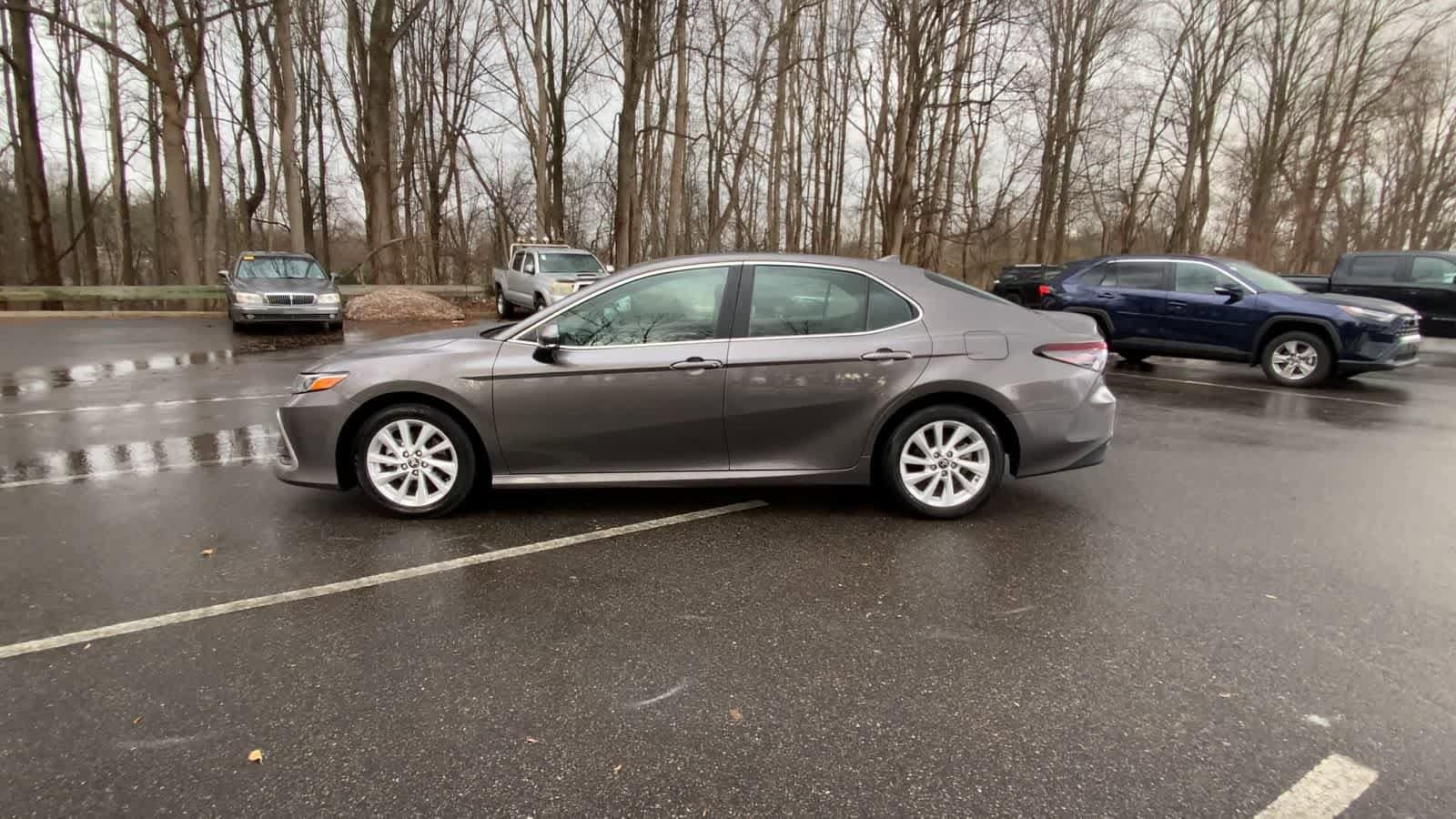 Thumbnail: 2024 Toyota Camry - 11