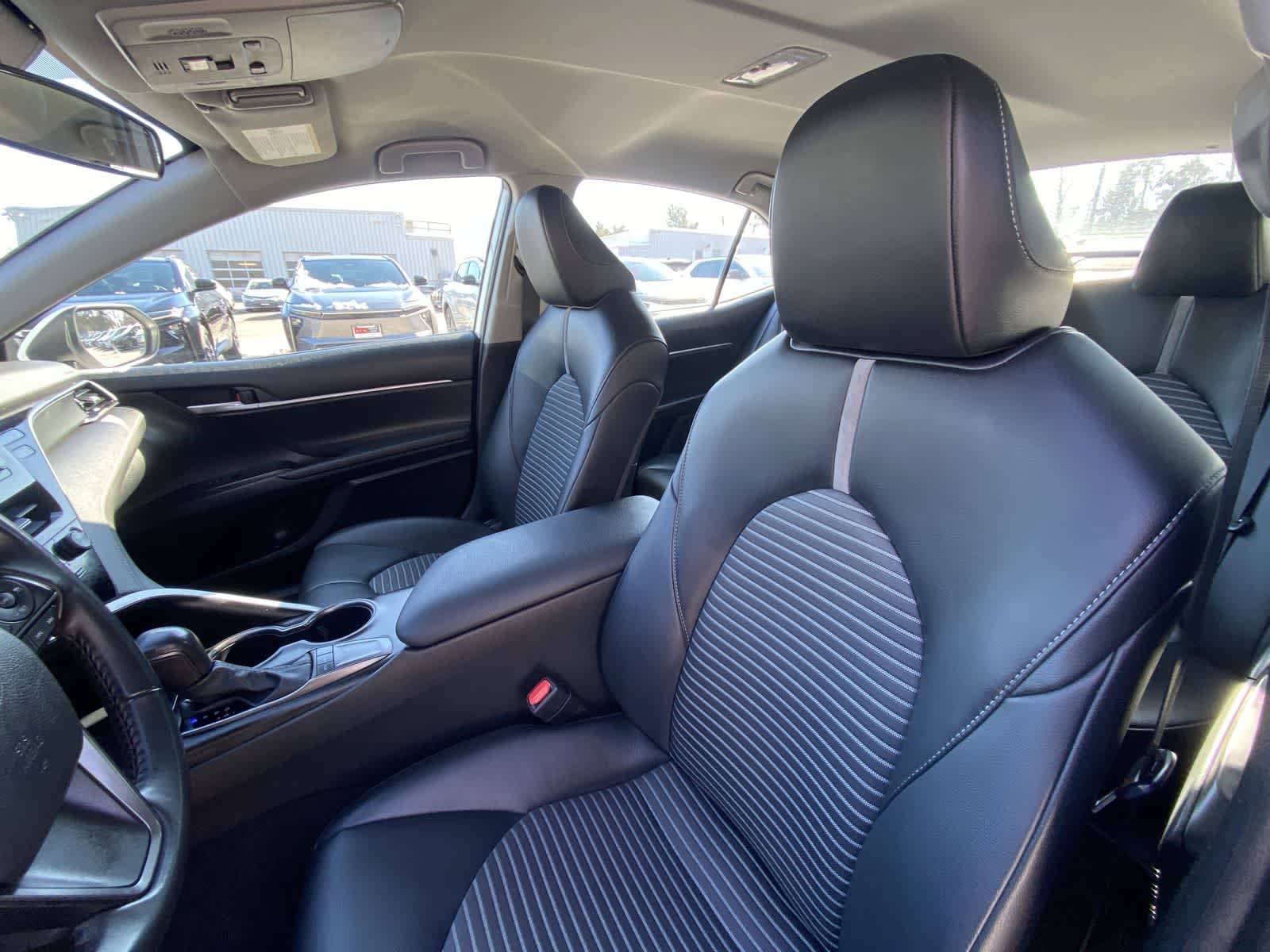 Thumbnail: 2023 Toyota Camry - 17