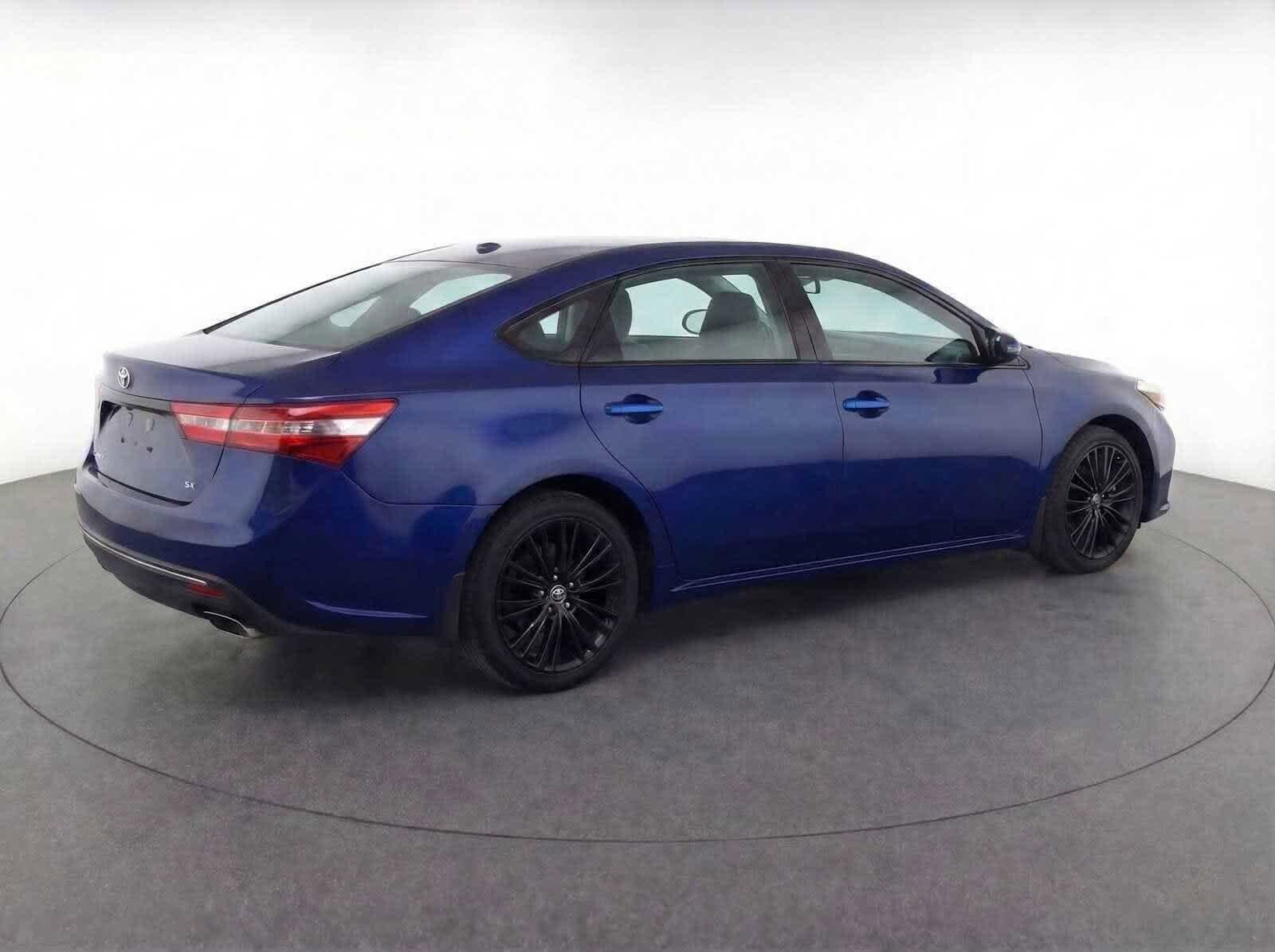 Thumbnail: 2025 Toyota Camry - 5