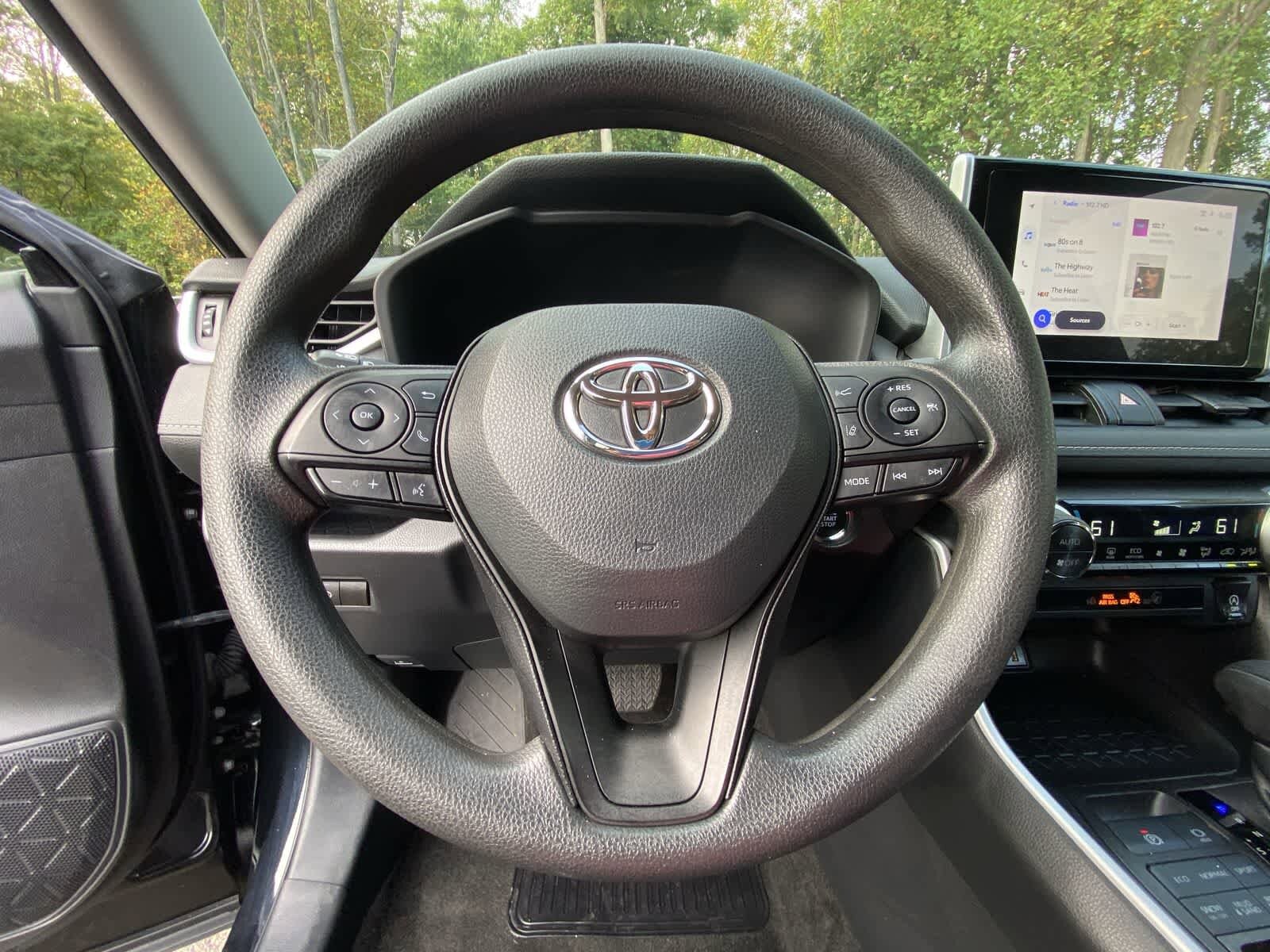 Thumbnail: 2024 Toyota RAV4 - 25