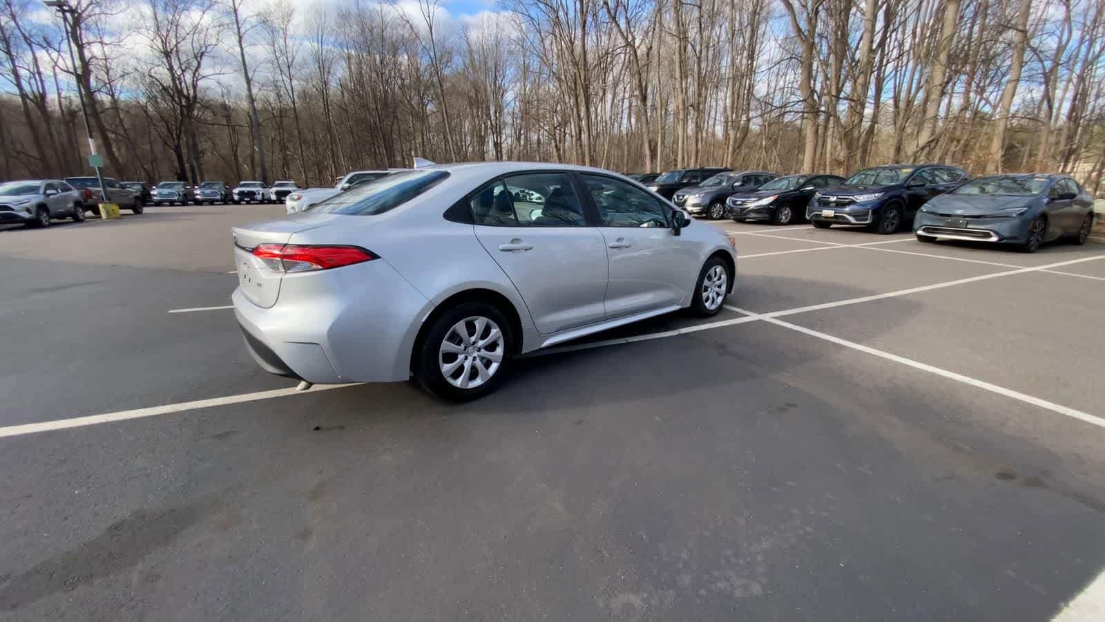 Thumbnail: 2023 Toyota Corolla - 9