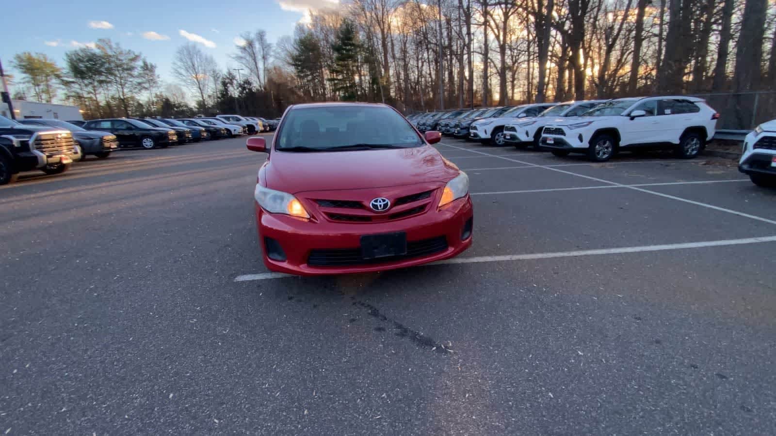 Thumbnail: 2013 Toyota Corolla - 11