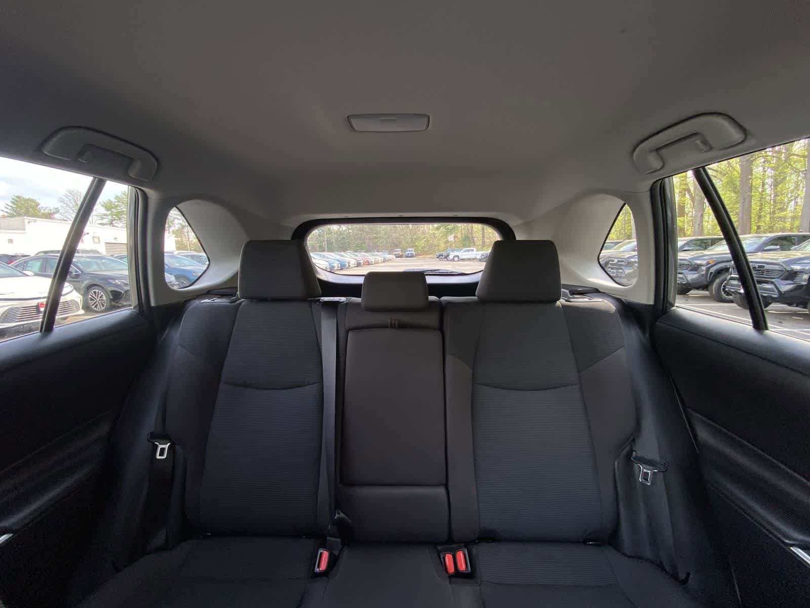 Thumbnail: 2025 Toyota RAV4 - 28