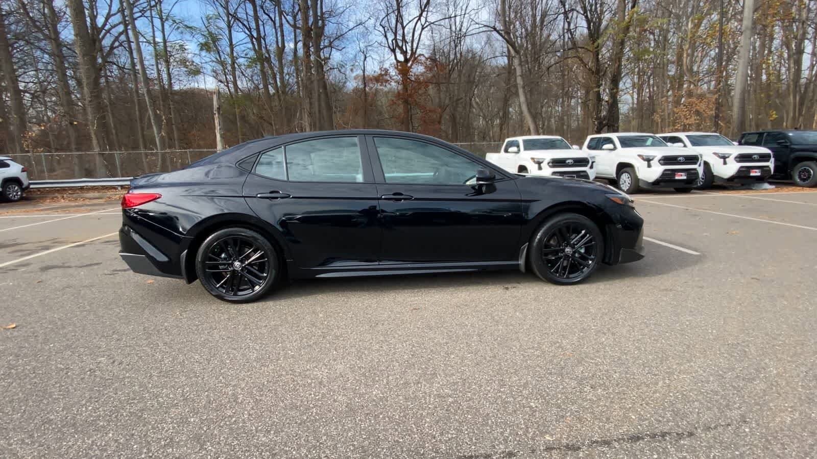 Thumbnail: 2025 Toyota Camry - 15