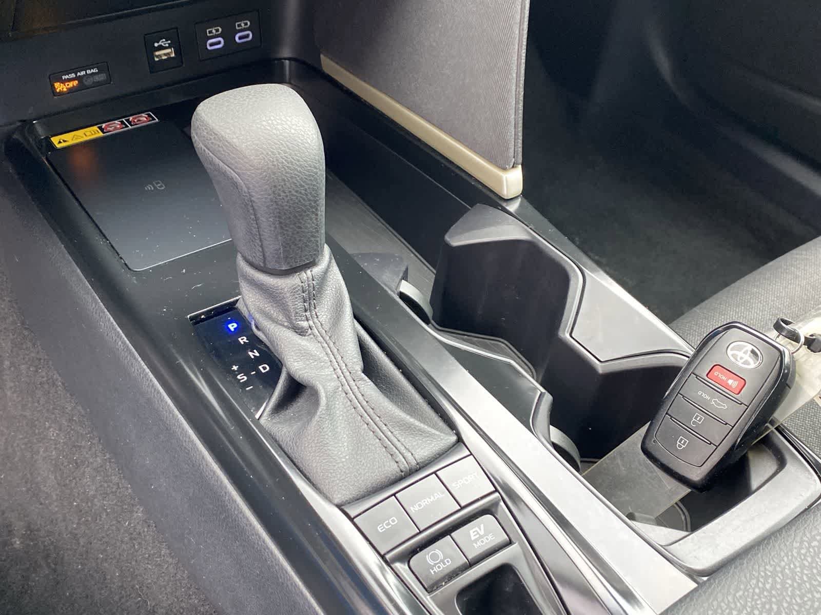 Thumbnail: 2025 Toyota Camry - 33