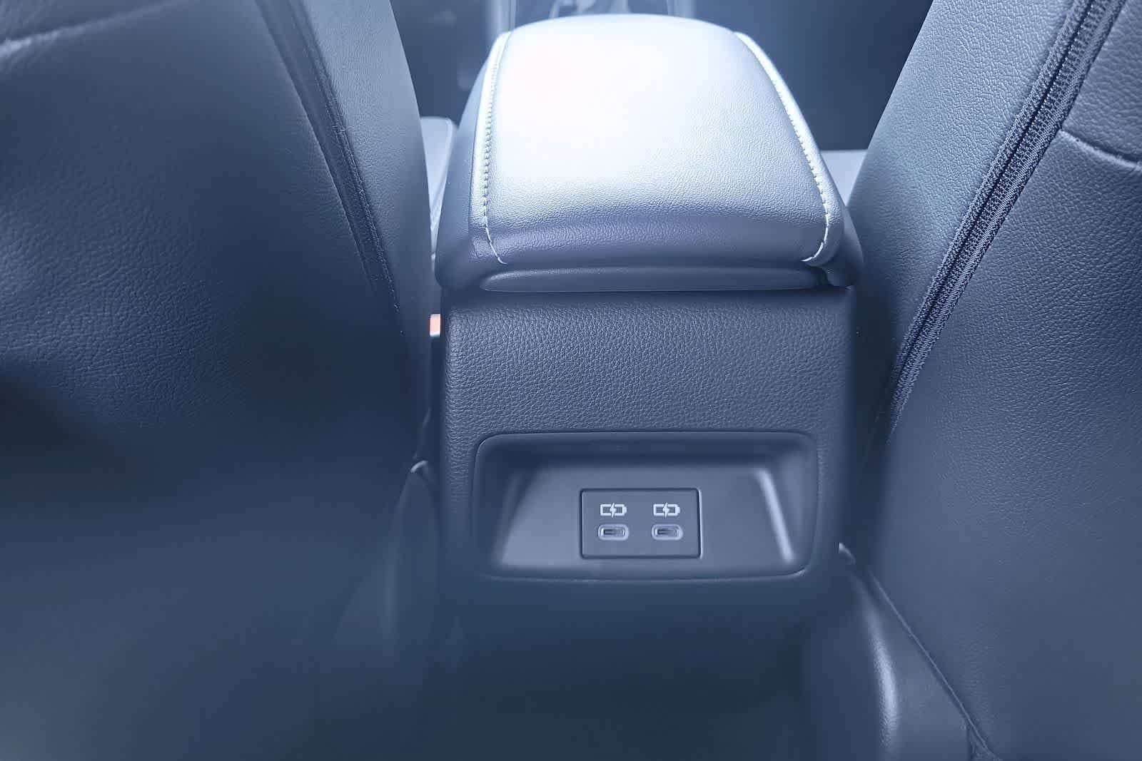 Thumbnail: 2025 Toyota Corolla - 32