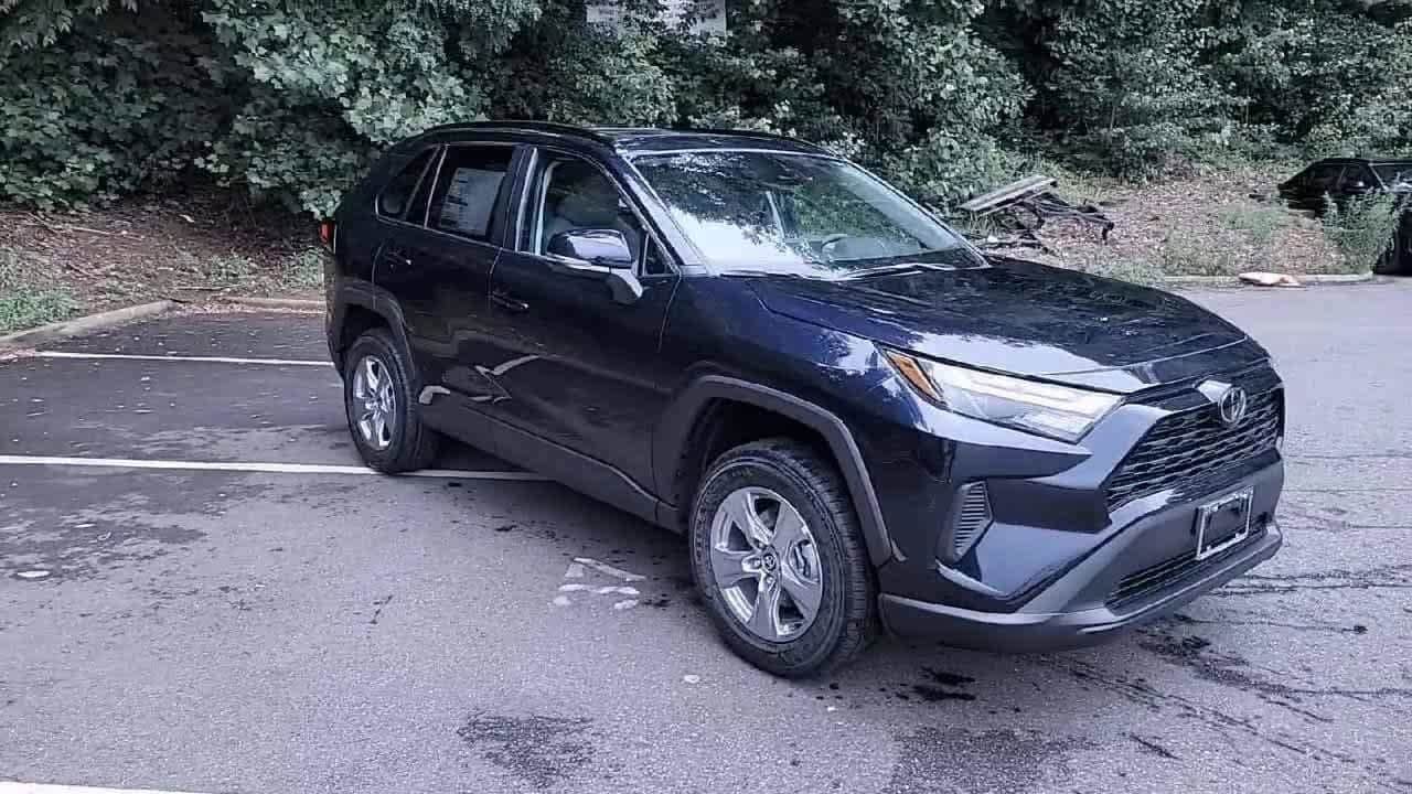 Thumbnail: 2025 Toyota RAV4 - 2