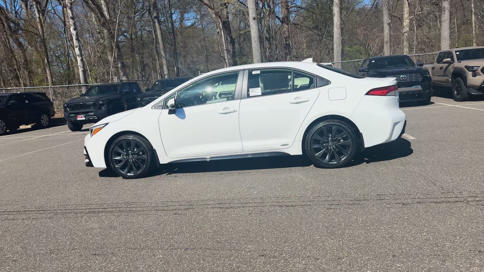 Thumbnail: 2026 Toyota Corolla - 10