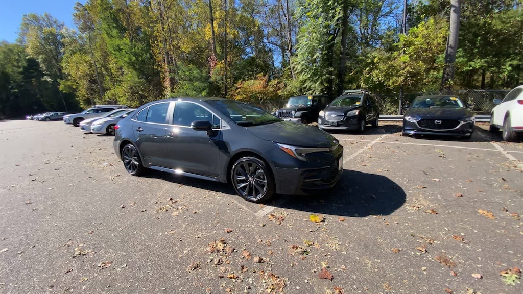 Certified 2025 Toyota Corolla SE Sedan