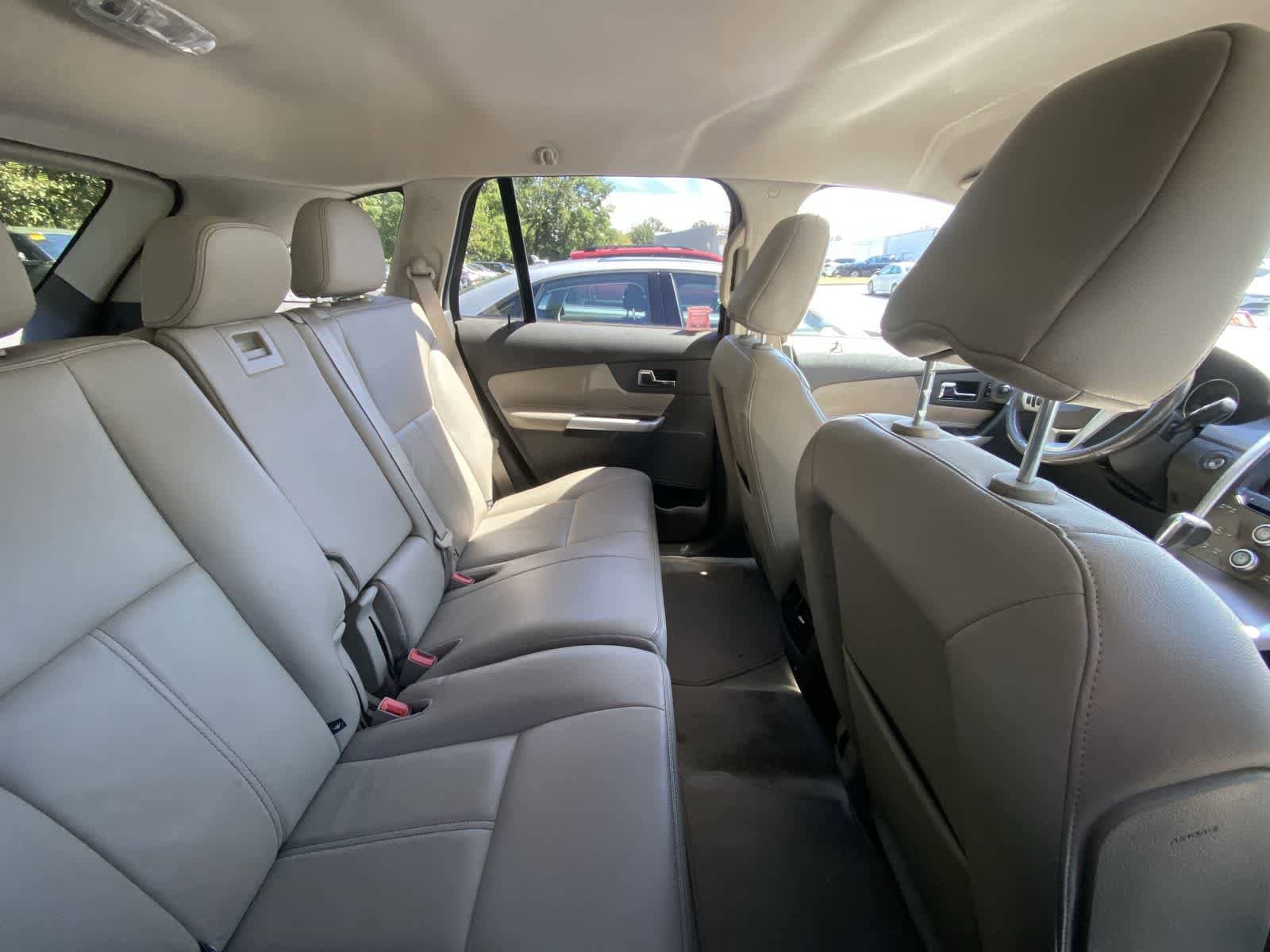 Thumbnail: 2011 Ford Edge - 6