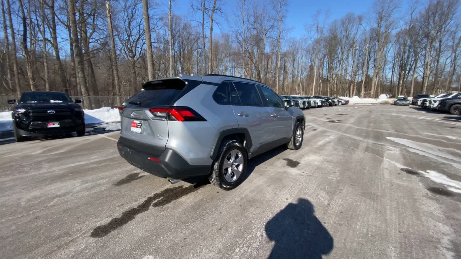 Thumbnail: 2025 Toyota RAV4 - 16