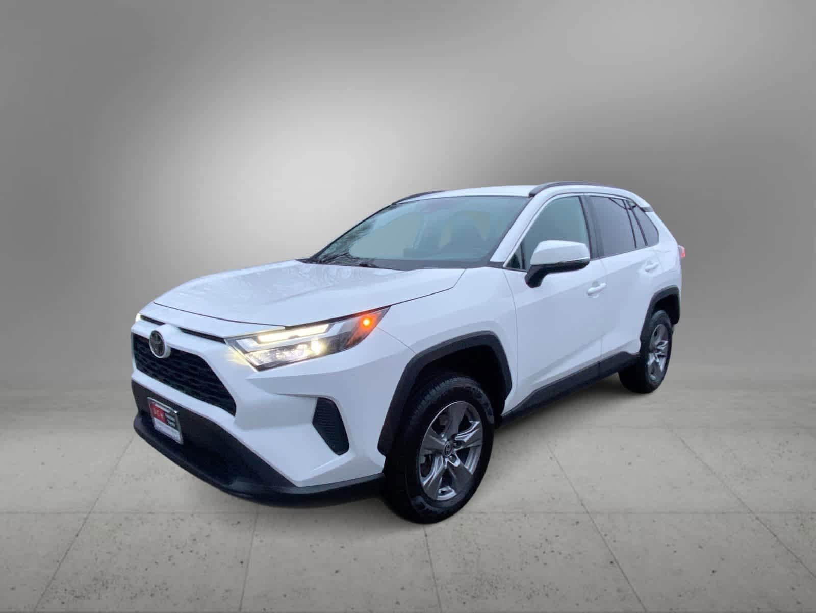 Used 2024 Toyota RAV4 XLE with VIN 2T3P1RFV1RW428395 for sale in Northfield, Minnesota