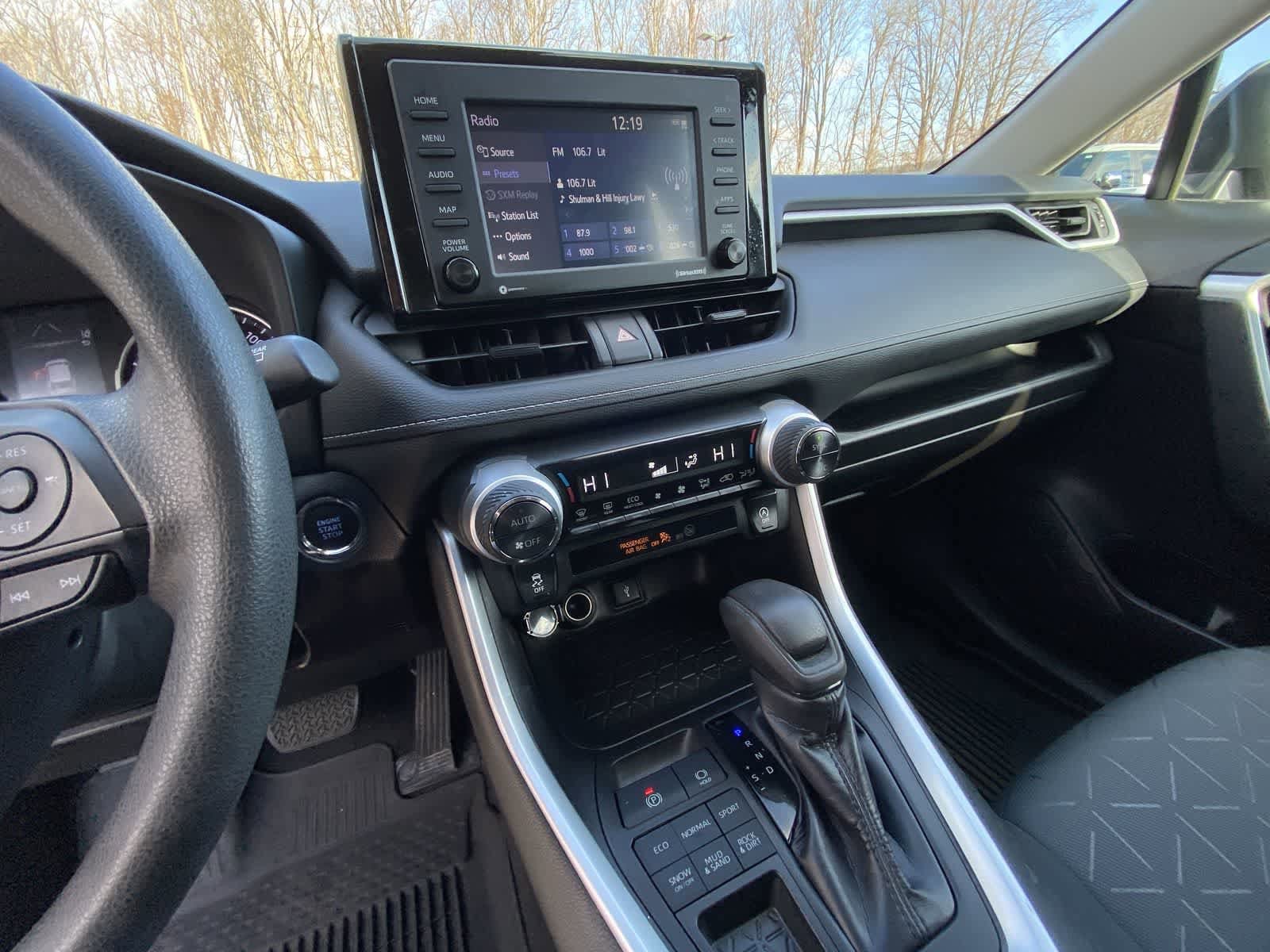 Thumbnail: 2021 Toyota RAV4 - 19