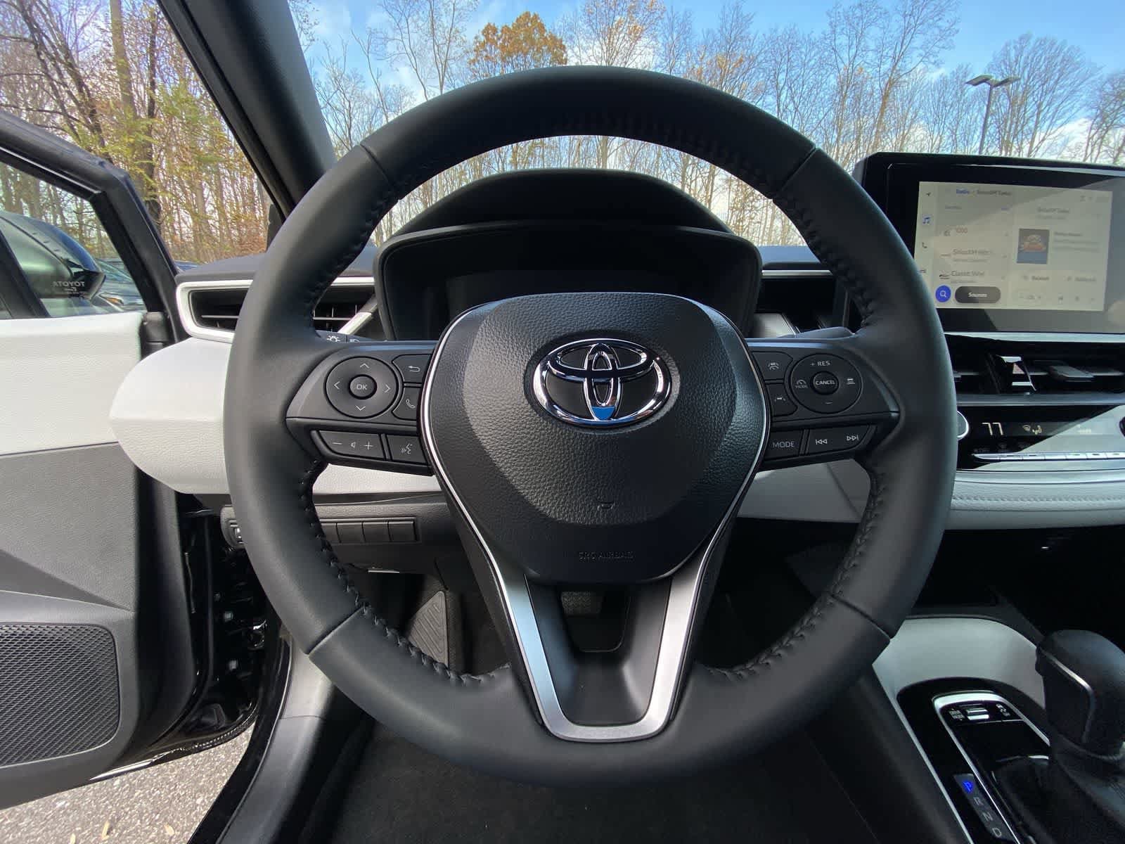 Thumbnail: 2025 Toyota Corolla - 30