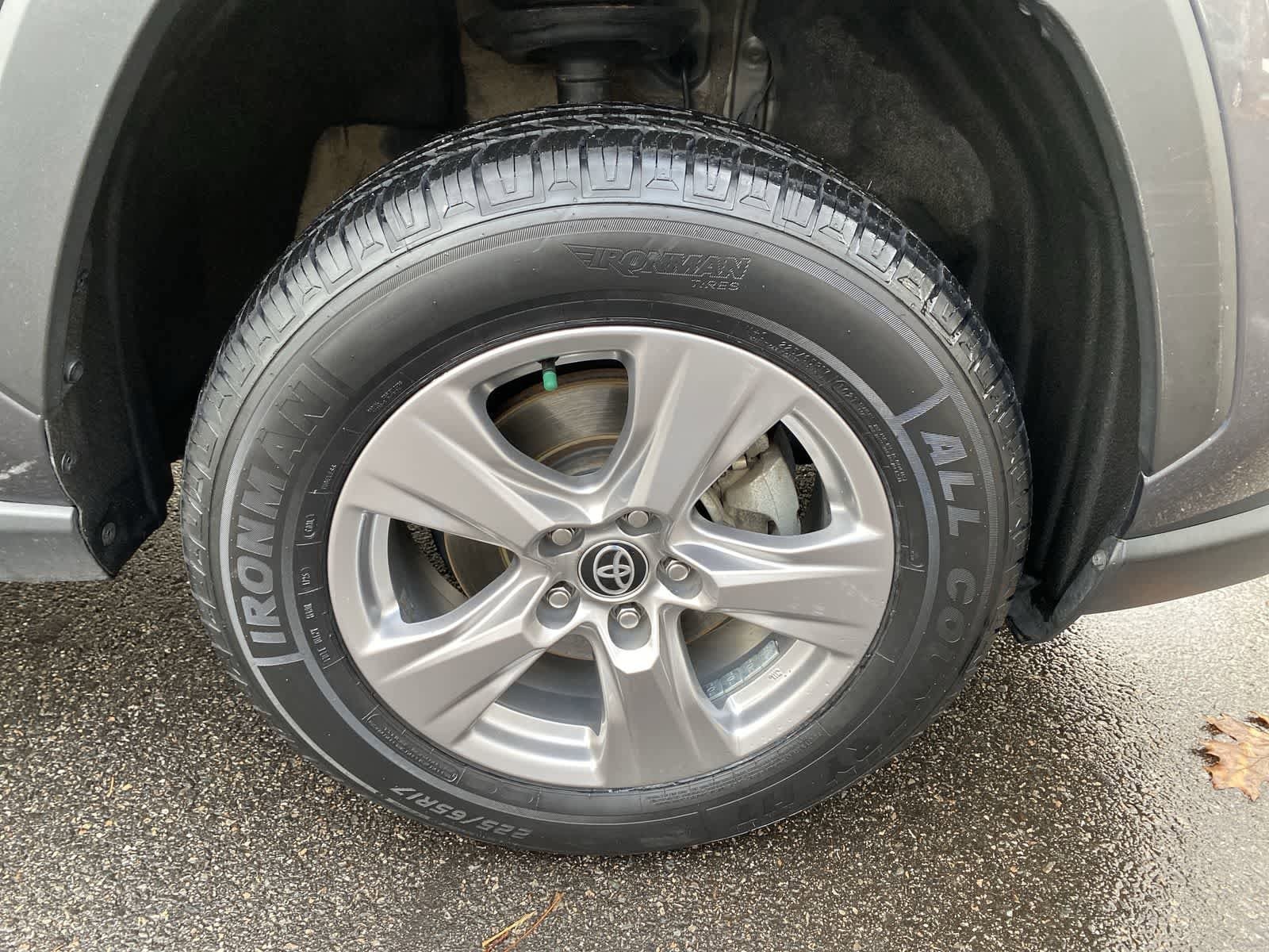 Thumbnail: 2024 Toyota RAV4 - 17