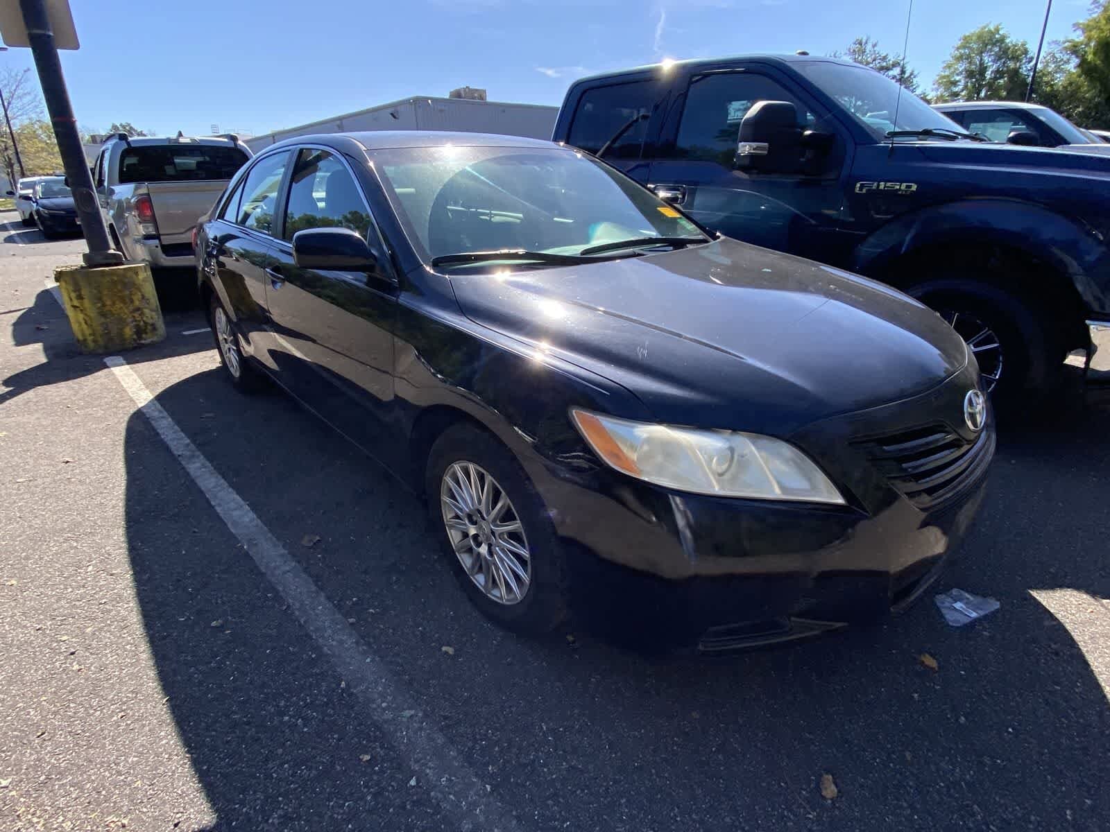 2009 Toyota Camry LE V6 photo 3