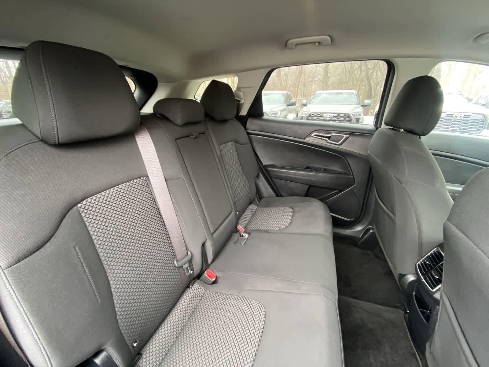 Thumbnail: 2023 Kia Sportage - 26