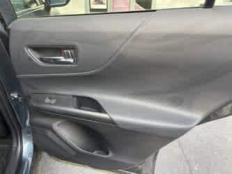 Thumbnail: 2023 Toyota Venza - 15