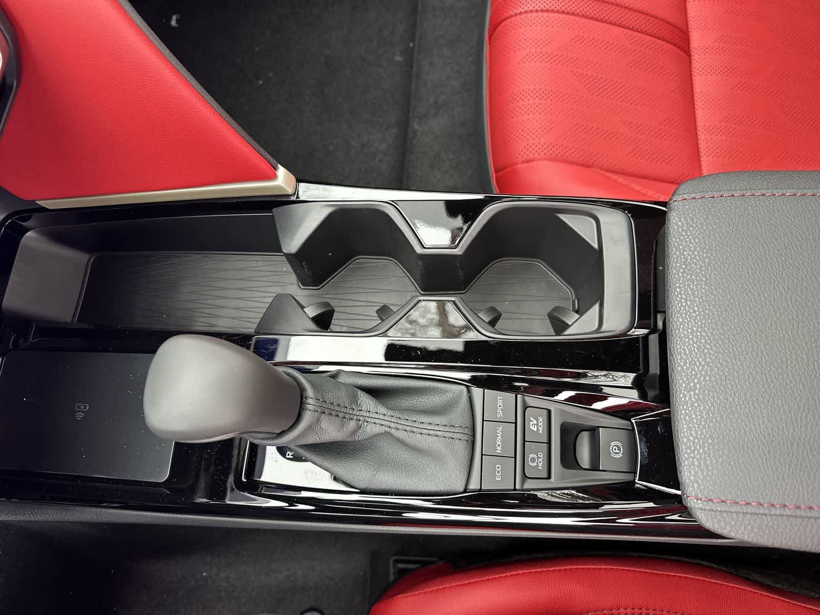 Thumbnail: 2026 Toyota Camry - 32