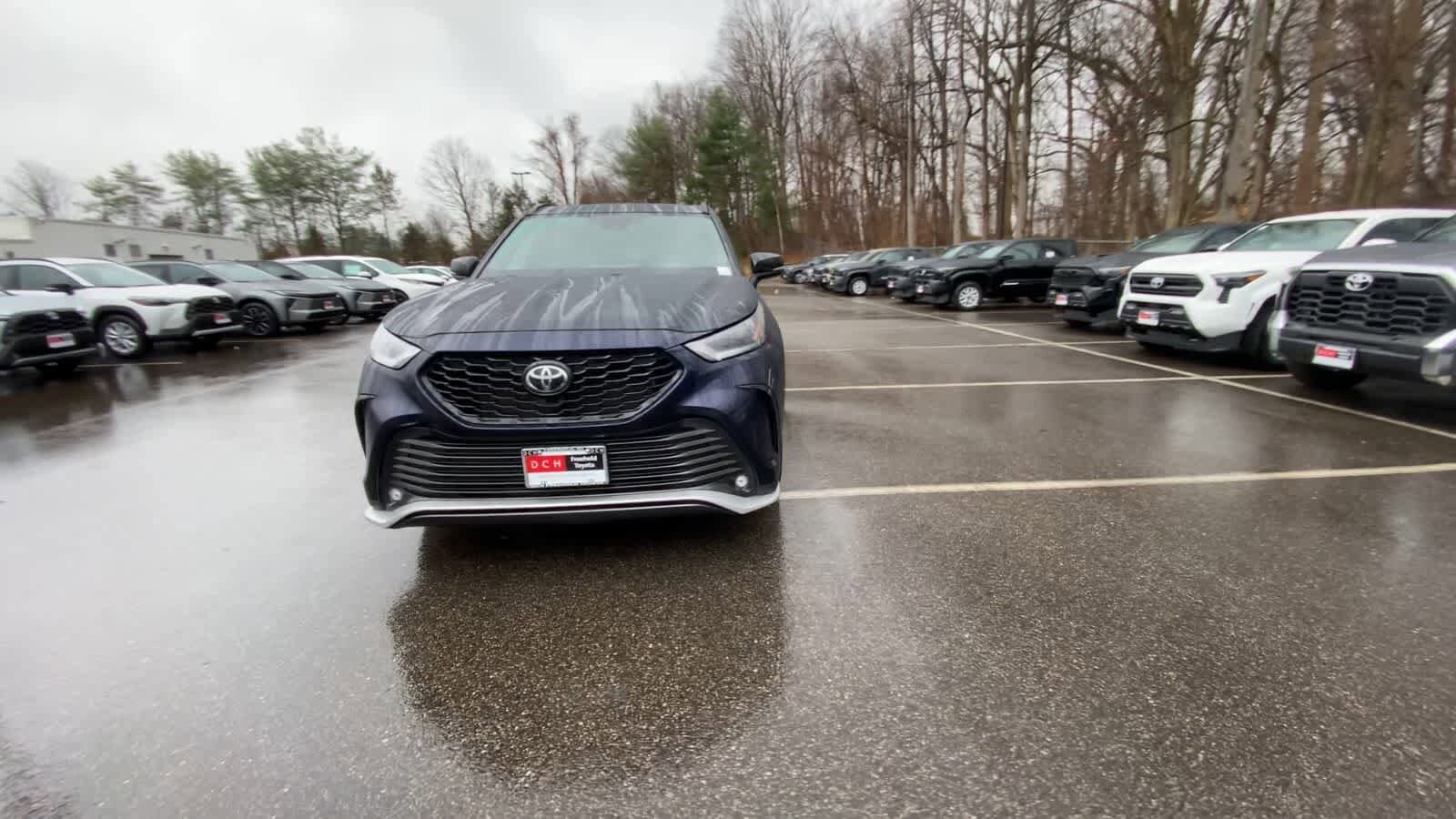 Thumbnail: 2025 Toyota Highlander - 6