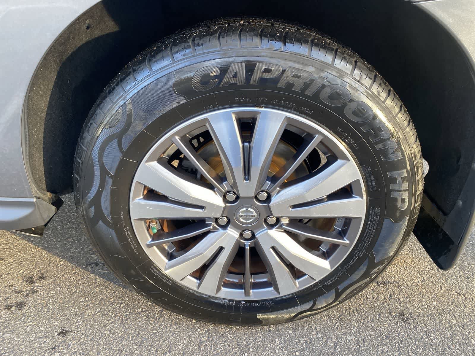 Thumbnail: 2018 Nissan Pathfinder - 17