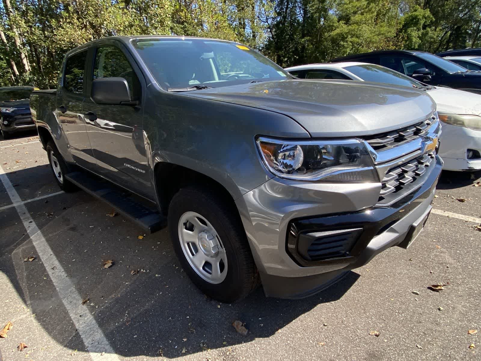 Thumbnail: 2022 Chevrolet Colorado - 3