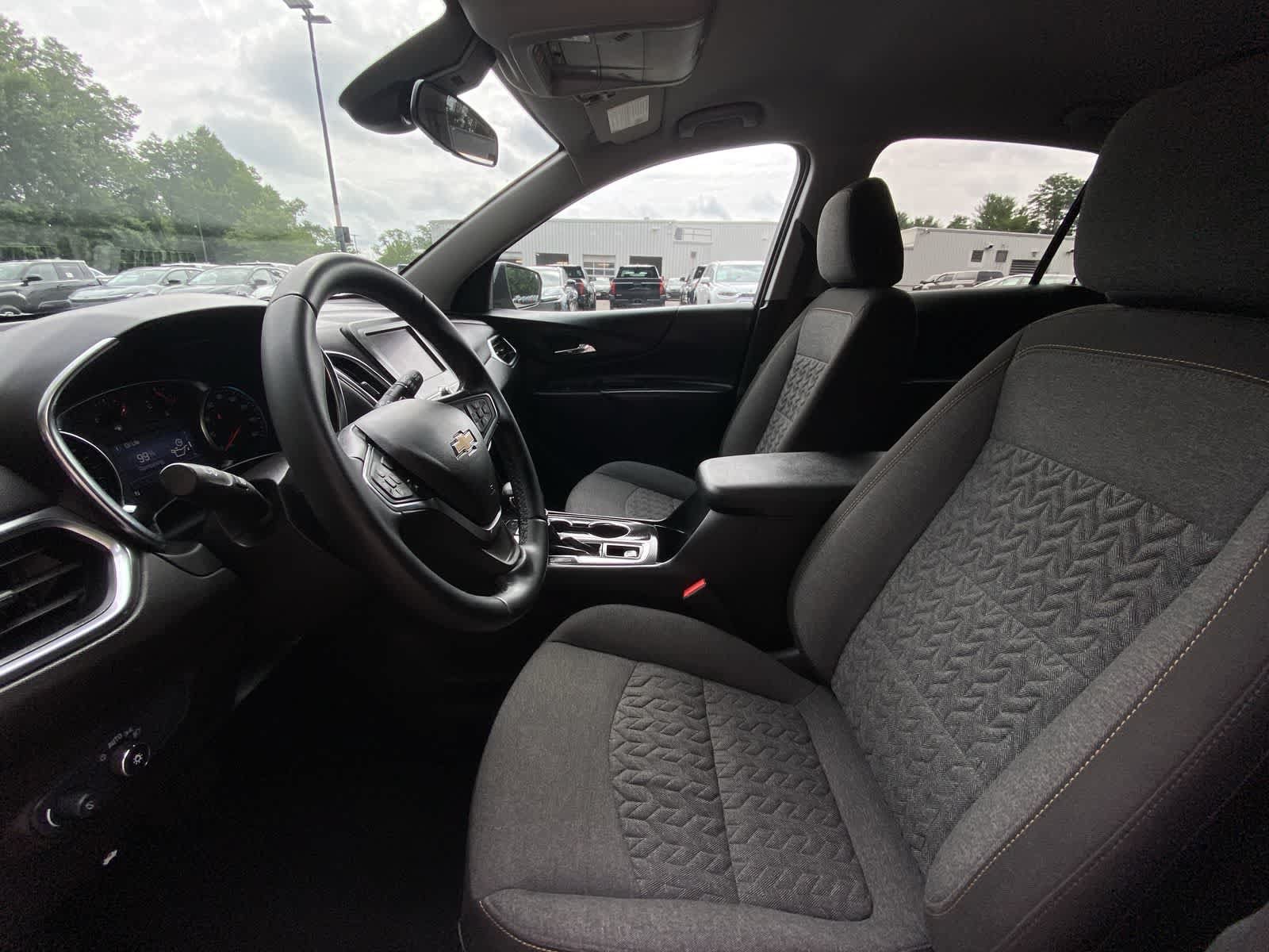 2024 Chevrolet Equinox LT - Photo 16