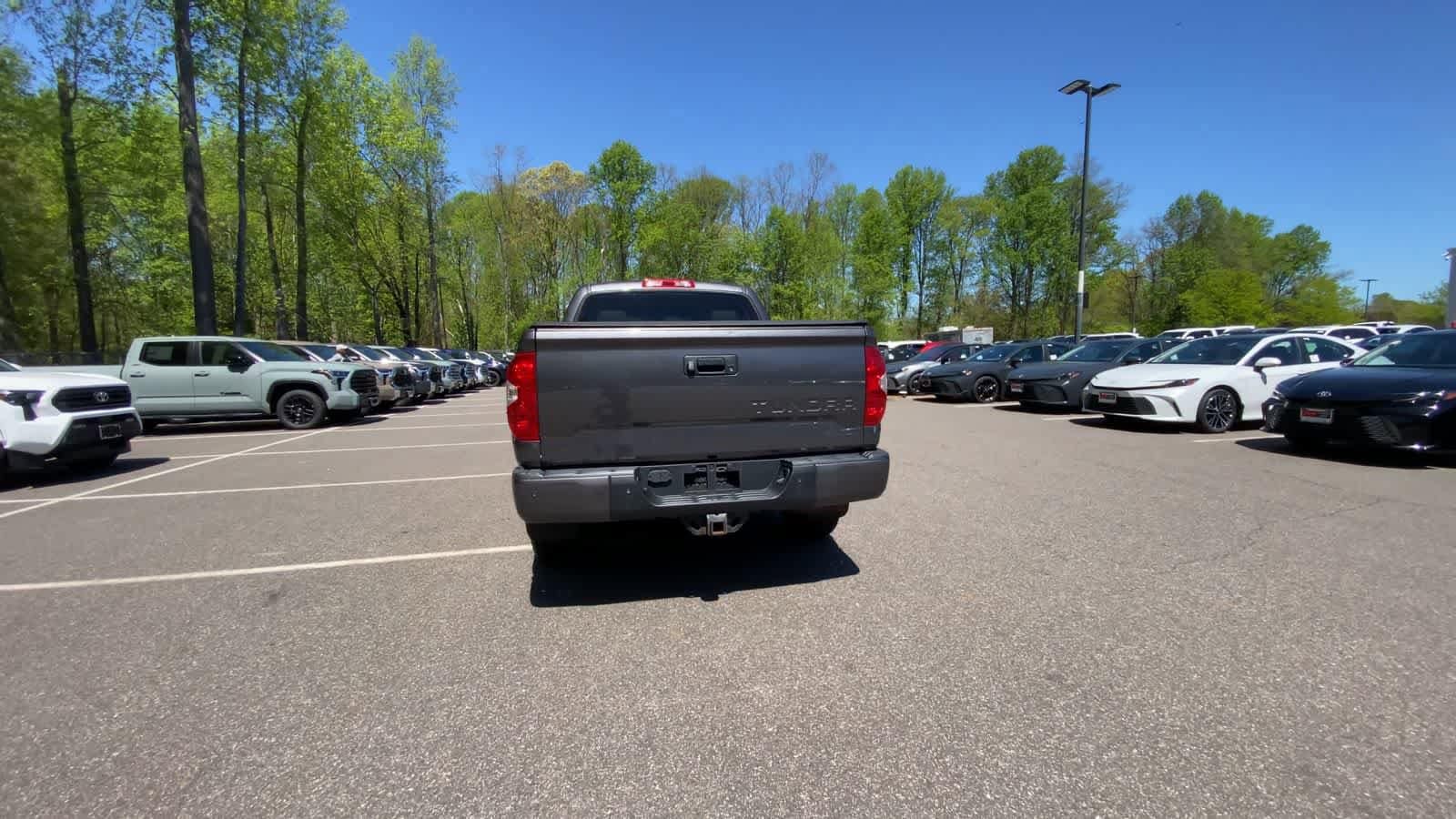 Thumbnail: 2017 Toyota Tundra - 7