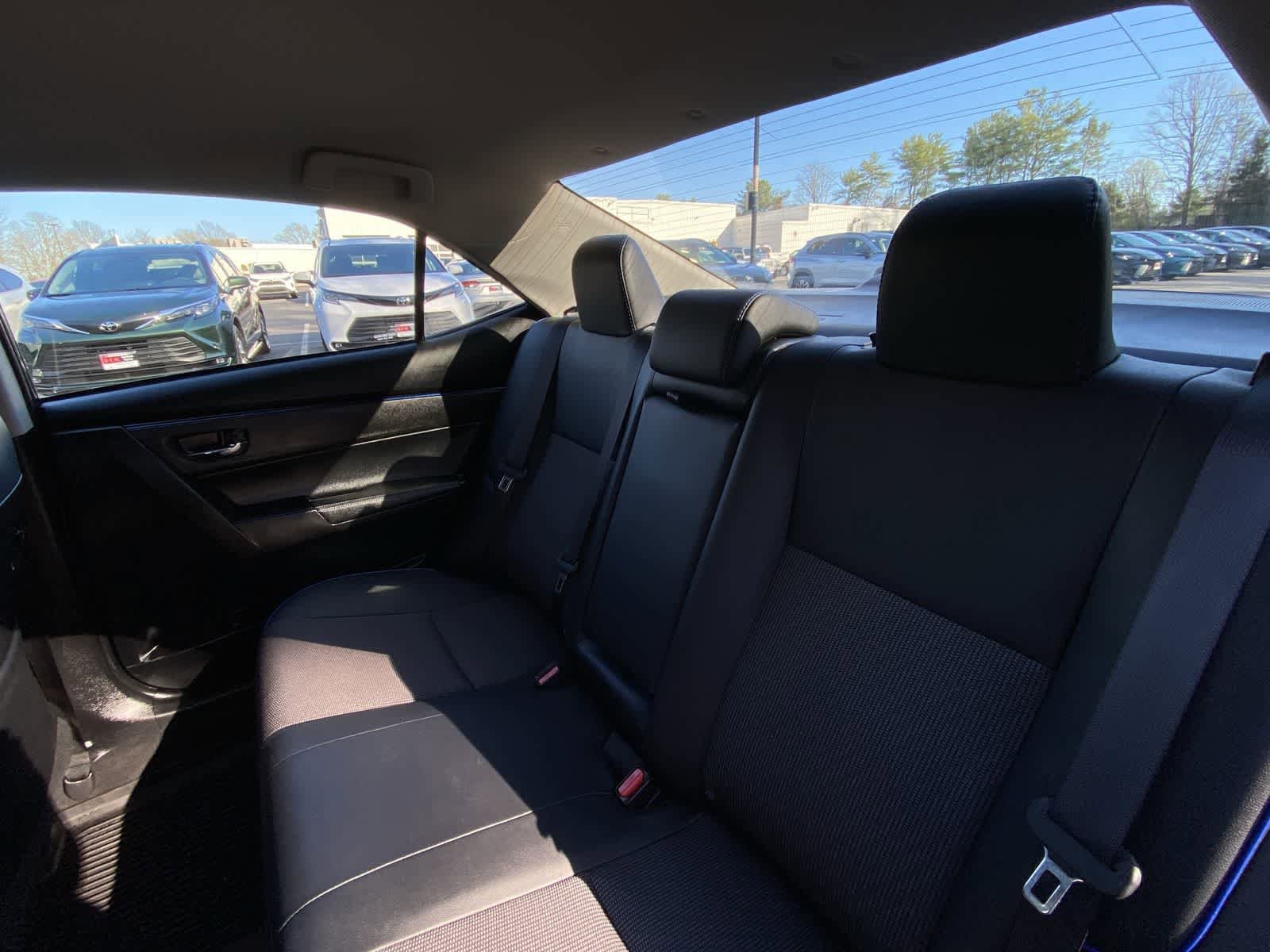 Thumbnail: 2018 Toyota Corolla - 25