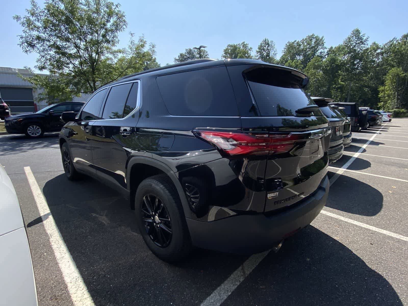 Thumbnail: 2022 Chevrolet Traverse - 9