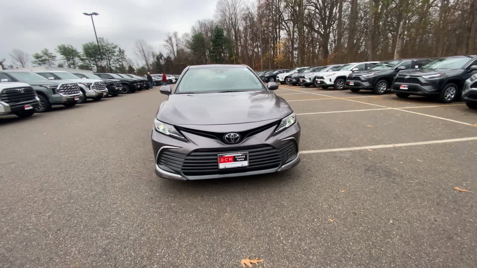 Thumbnail: 2023 Toyota Camry - 9