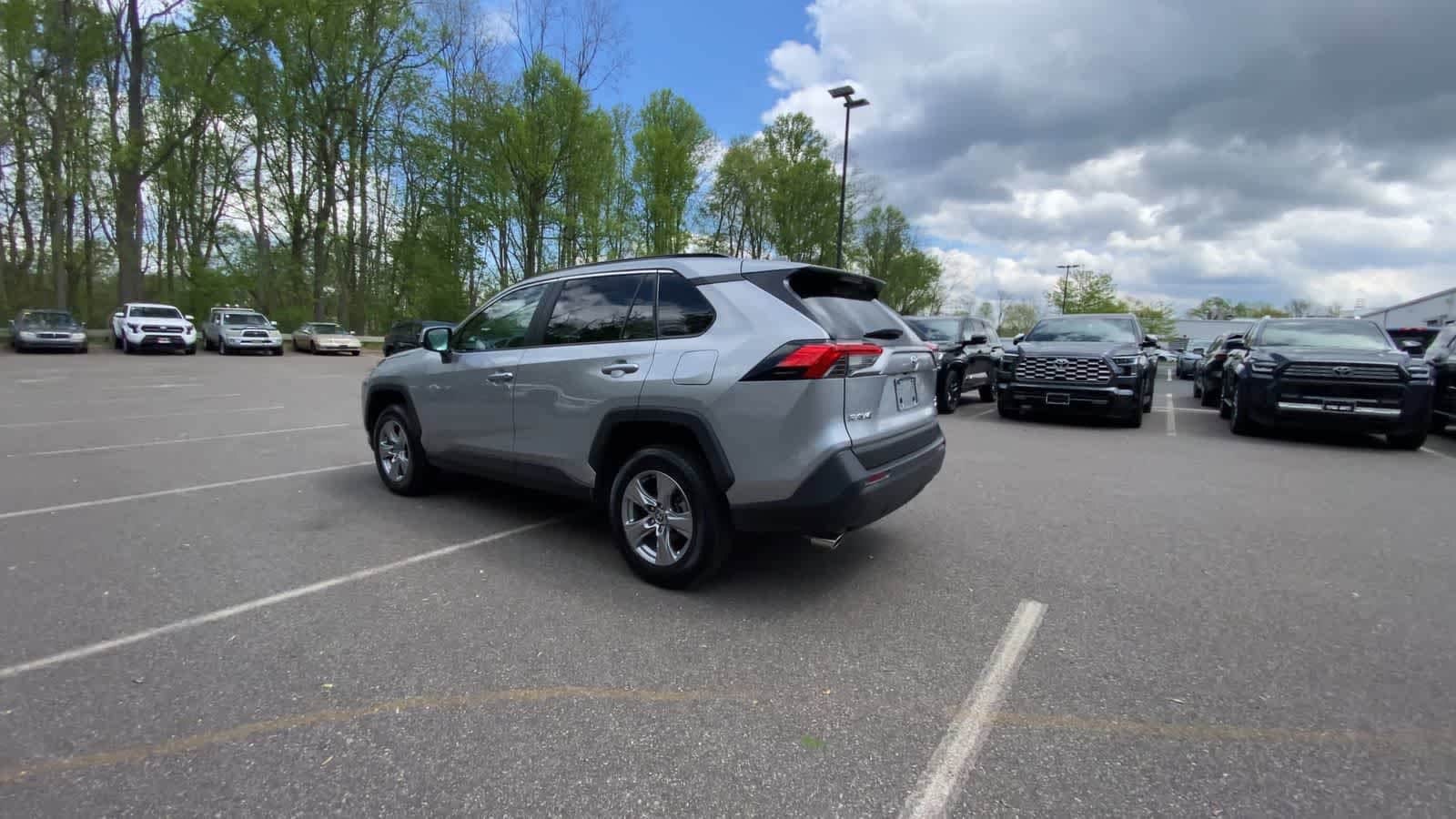 Thumbnail: 2025 Toyota RAV4 - 6