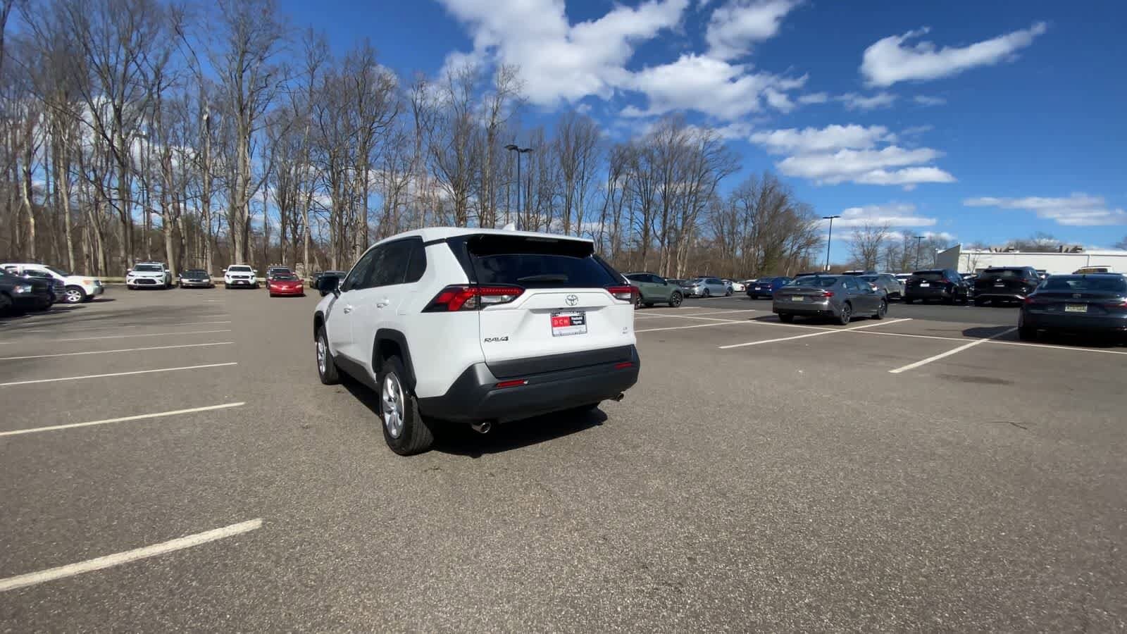 Thumbnail: 2025 Toyota RAV4 - 11