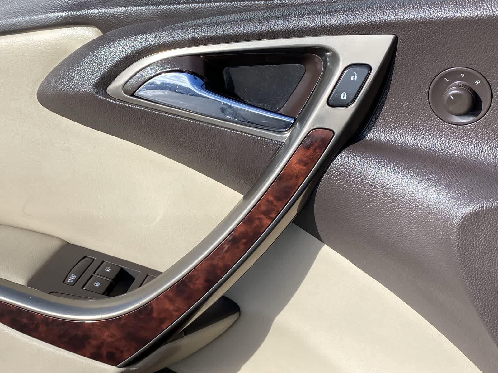 Thumbnail: 2012 Buick Verano - 23