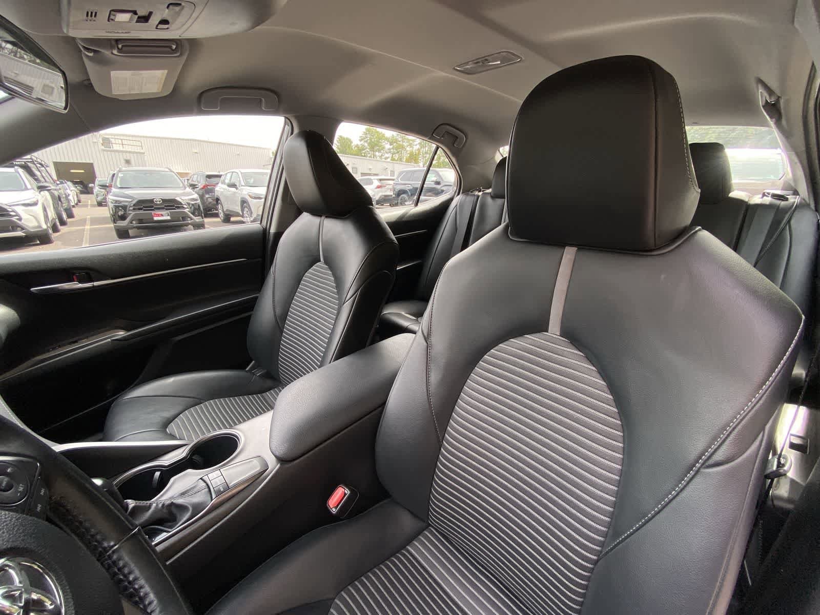 Thumbnail: 2023 Toyota Camry - 17