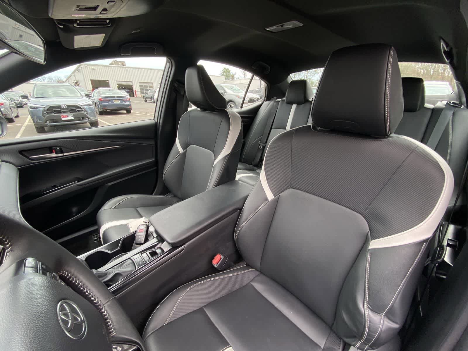 Thumbnail: 2025 Toyota Camry - 17