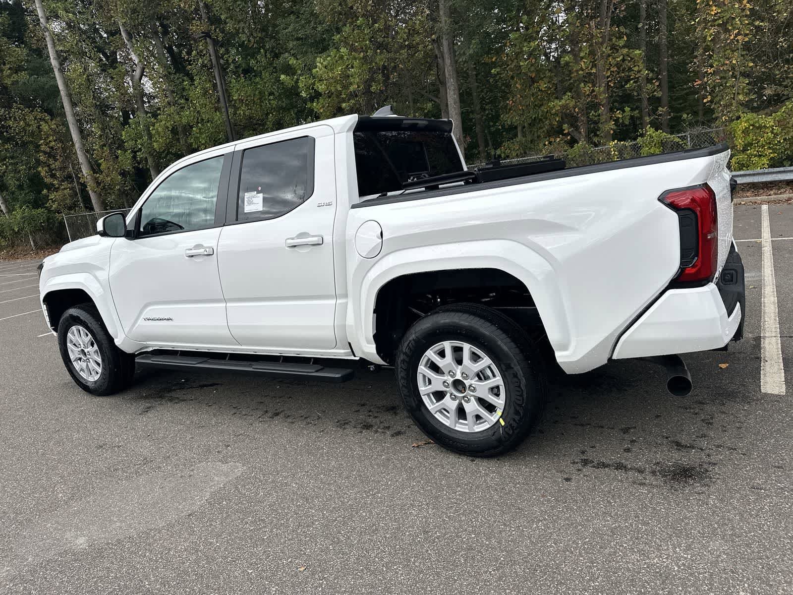 Thumbnail: 2025 Toyota Tacoma - 16